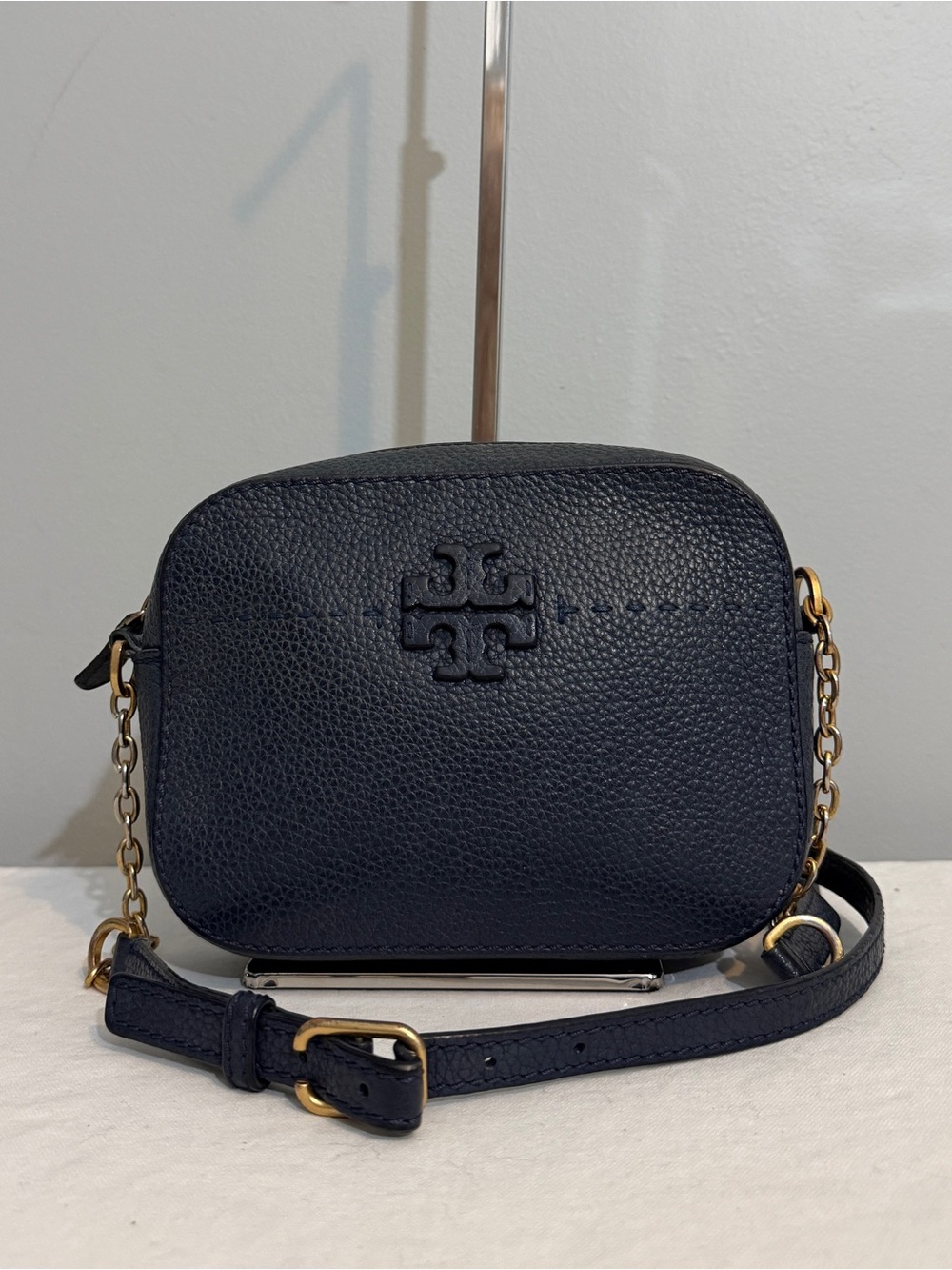 Tory Burch McGraw Pebbled Leather Logo Crossbody Camera Bag Royal Navy Blue